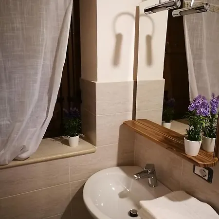 Inn Roba Albanisi