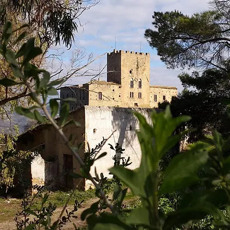 Inn Roba Albanisi *